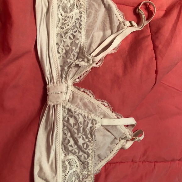 Aerie bralette - Picture 2 of 3